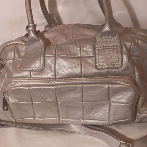 Badgley Mischka Kisha Large Bag - Picture 2 of 14